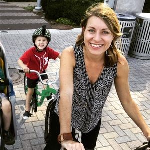 Meet your Posher, Emily